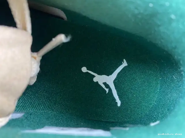 4 AIR YEAR